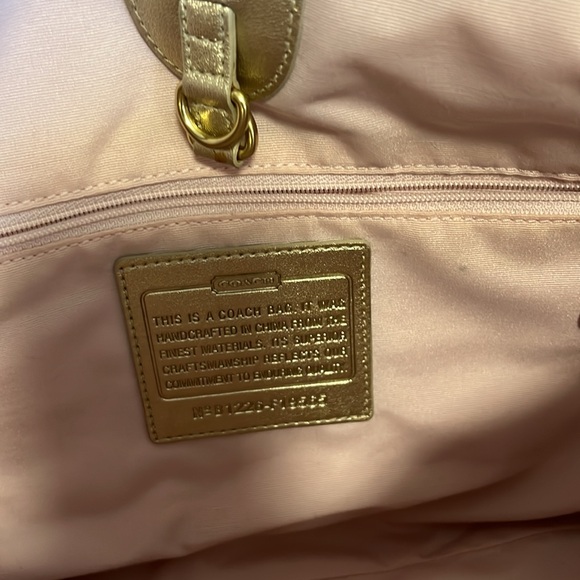 Coach Signature Beach Tote Bag - Picture 5 of 7